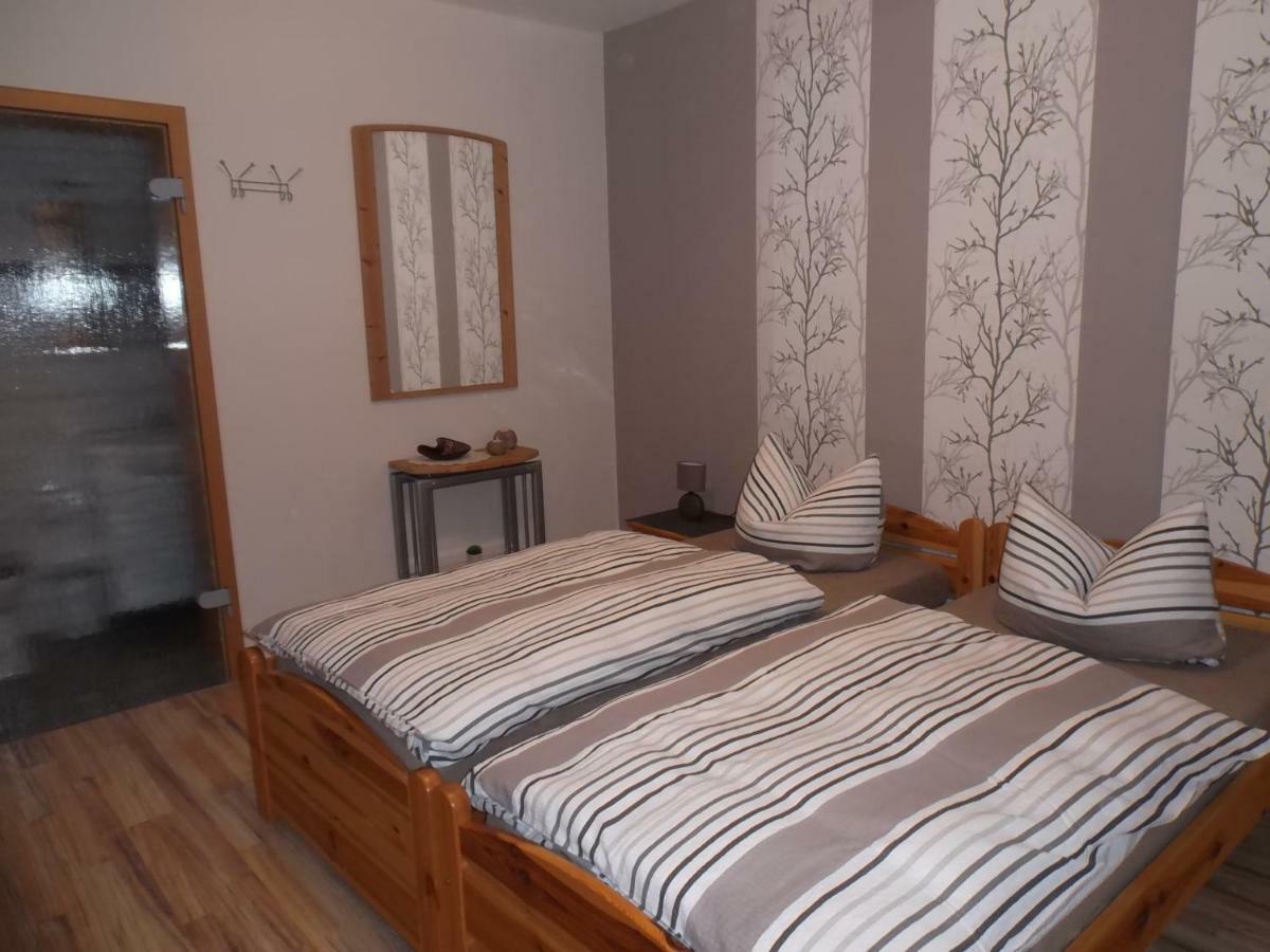 Ferienwohnung Schmitz Anschau Extérieur photo